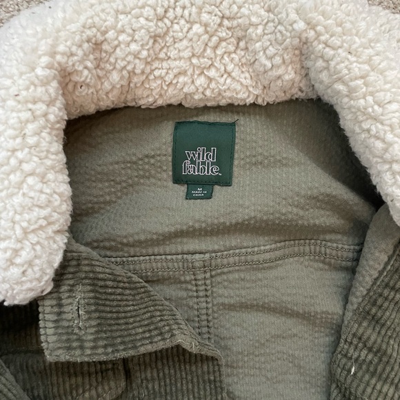 Cropped Shacket - Picture 3 of 3